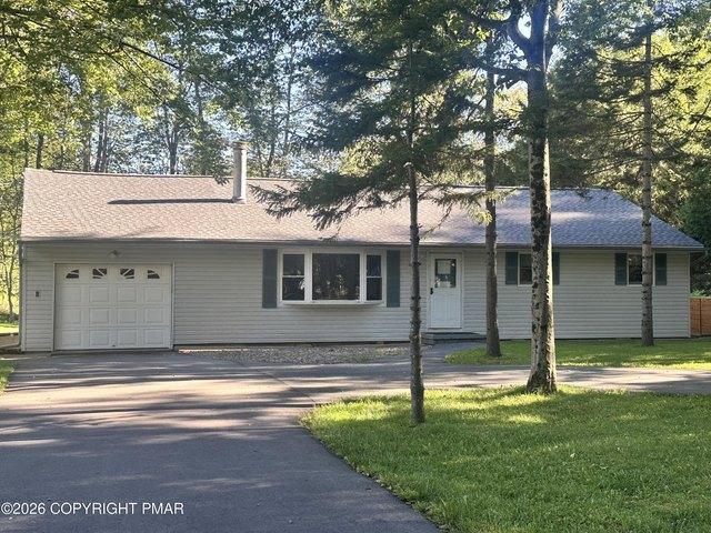 House for sale in Blakeslee, Pennsylvania
