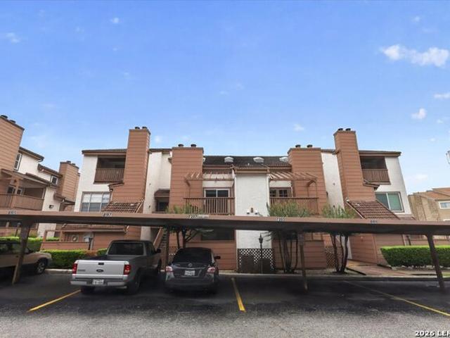 Condo for sale in Leesville, Texas