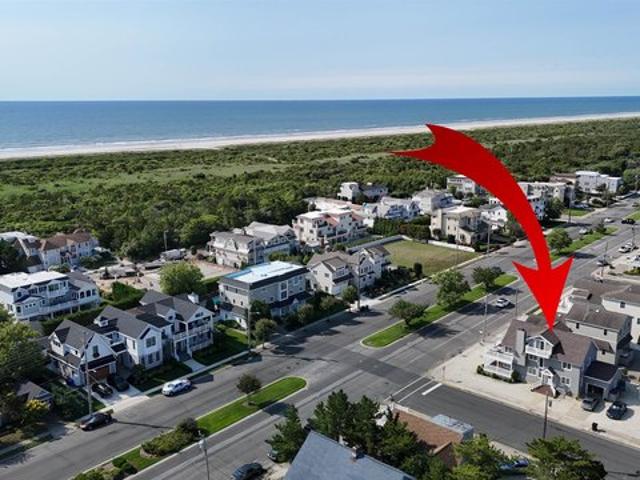 House for sale in Avalon, New Jersey