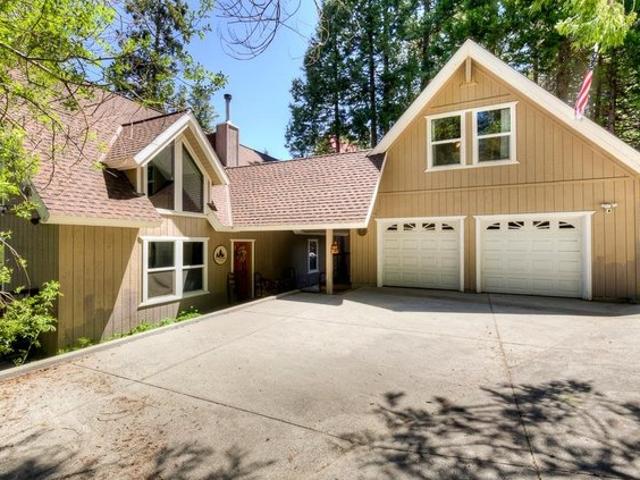 House for sale in Shaver Lake, California