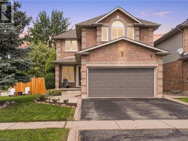 House for sale in Burlington, Golden Horseshoe
