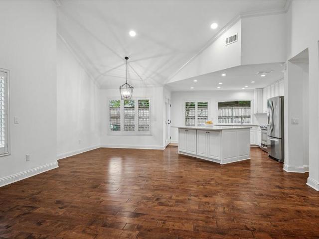 House for sale in Addison