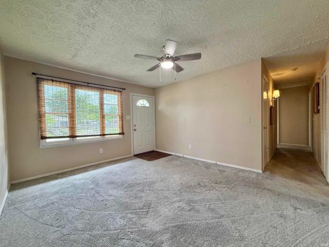 House for sale in Evansville, Indiana