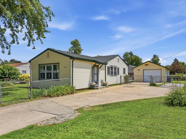 House for sale in Council Bluffs, Iowa