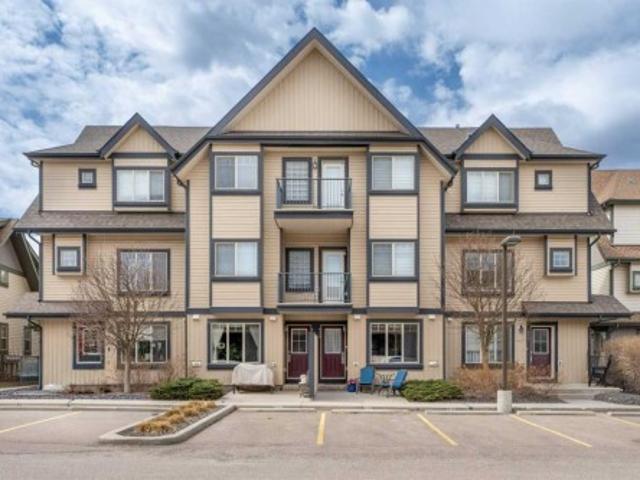 Townhouse for sale in Copperfield, Calgary