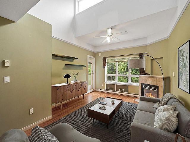 Condo for sale in Surrey, British Columbia