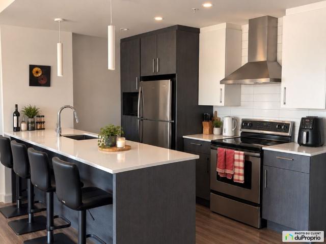 Apartment for rent in Parc-Boutin, Saint-Lambert-de-Lauzon