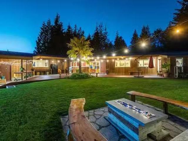 House for sale in Sointula, British Columbia
