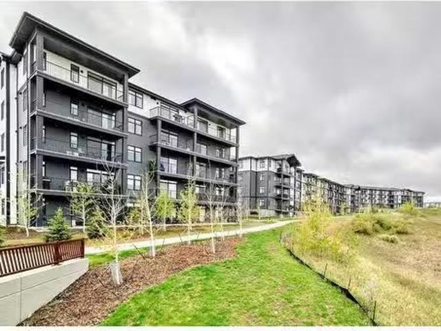 Condo for sale in Northwest, Alberta