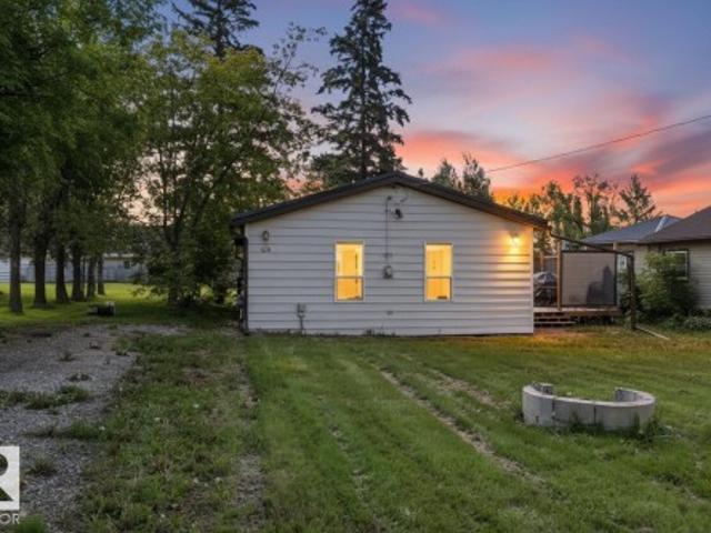 House for sale in Yellowstone, Alberta