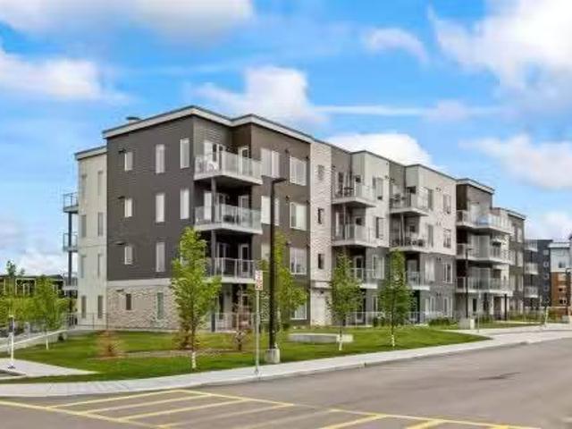 Condo for sale in Northwest, Alberta