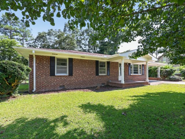 House for sale in Four Oaks, North Carolina