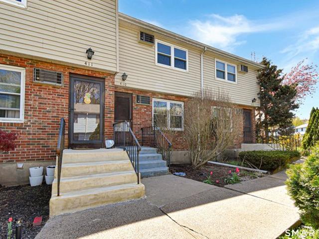 Townhouse for sale in Meriden, Connecticut