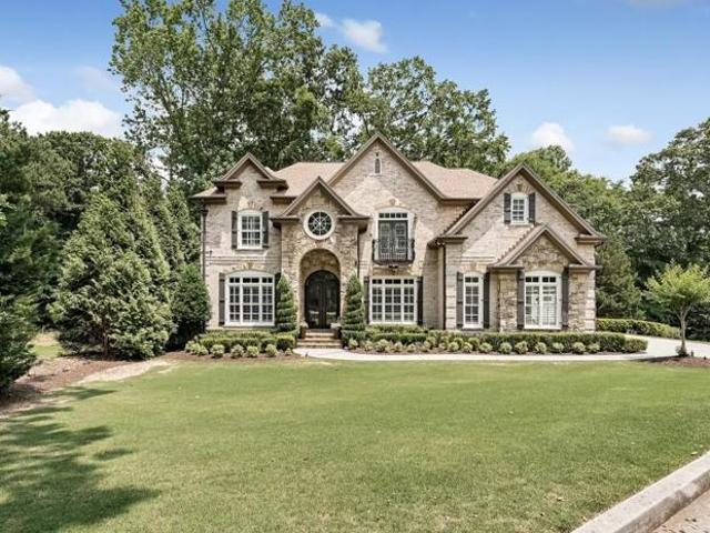House for sale in Alpharetta, Georgia