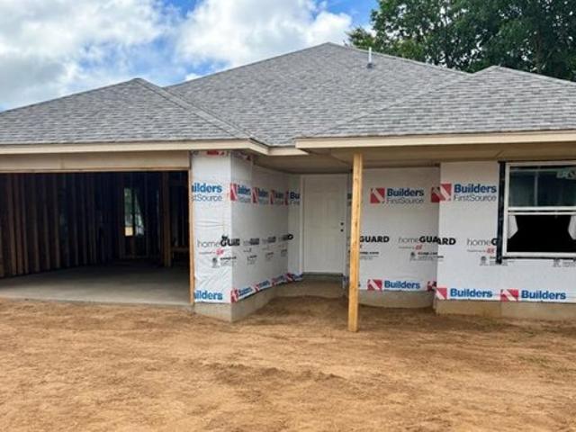 House for sale in Jones, Oklahoma
