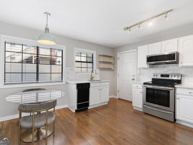 Condo for sale in Little Five Points, Atlanta