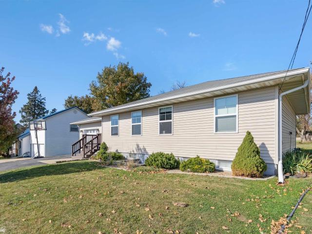 House for sale in Garwin, Iowa