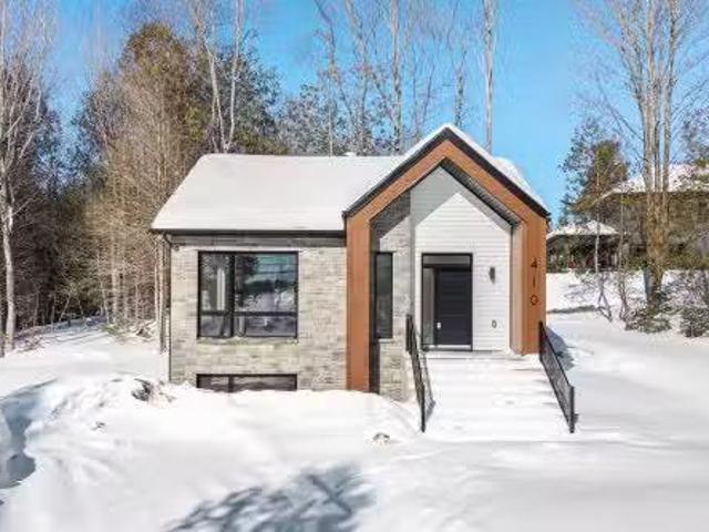 House for sale in Memphrémagog, Quebec