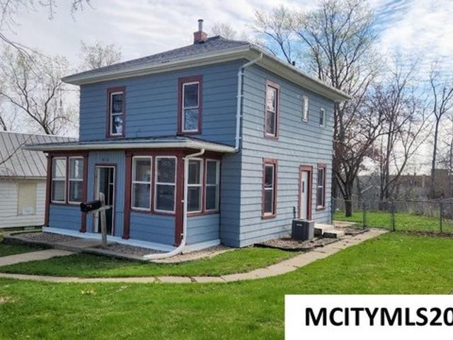 House for sale in Charles City, Iowa