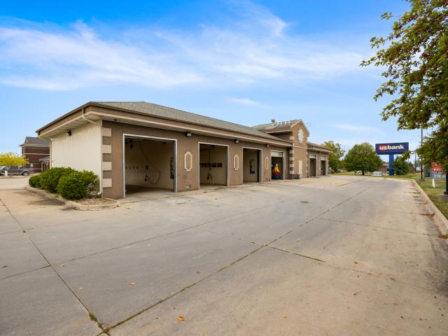 Commercial for sale in North Liberty, Iowa