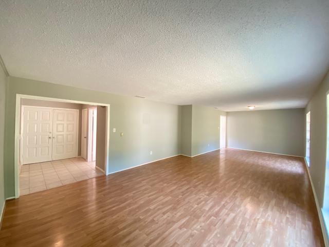 House for sale in Crockett, Texas