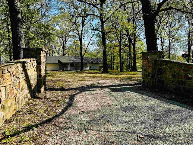 House for sale in Ark