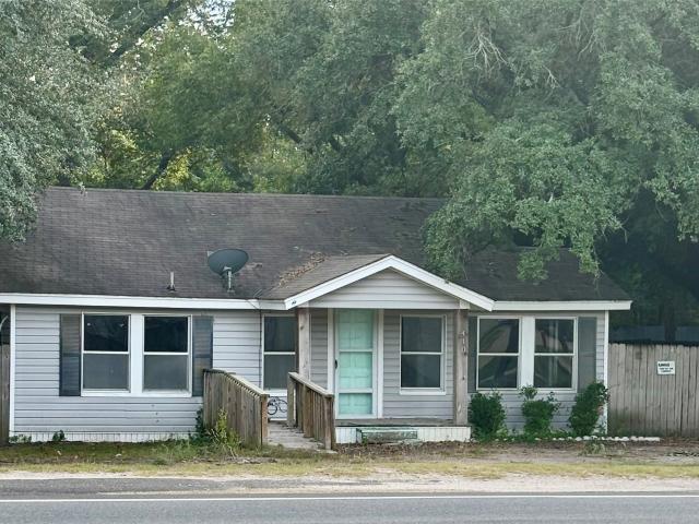 Property for sale in Groveton, Texas
