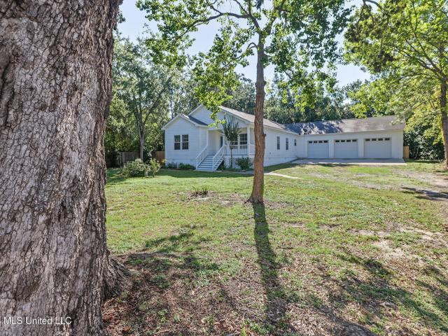 House for sale in White Harbor, Pass Christian