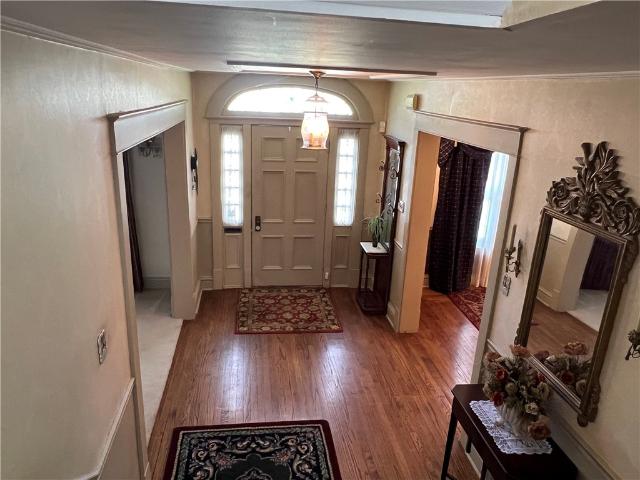 House for sale in New Castle, Pennsylvania