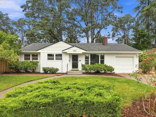 House for sale in Oregonia
