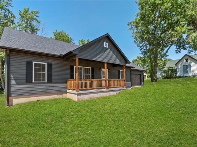 House for sale in Ray, Missouri