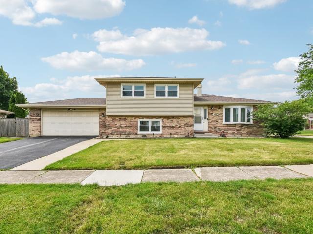 House for sale in Carol Stream, Illinois