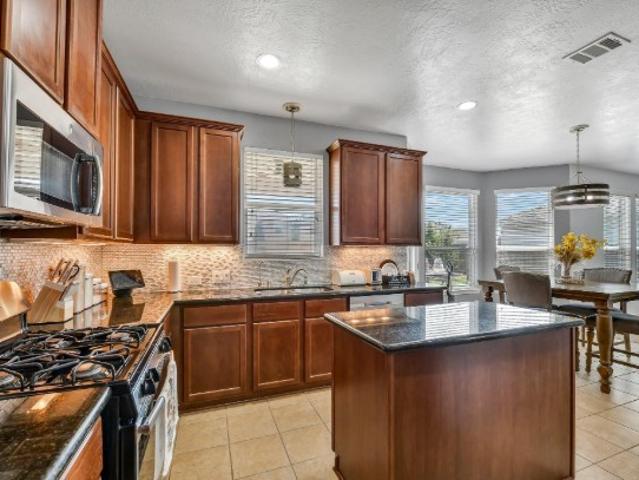 House for sale in Delany Cove, La Marque