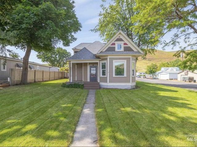 House for sale in Pomeroy, Washington