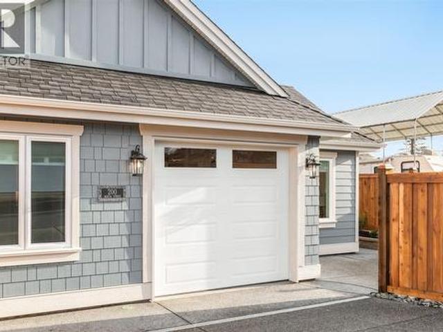 House for sale in Parksville, British Columbia