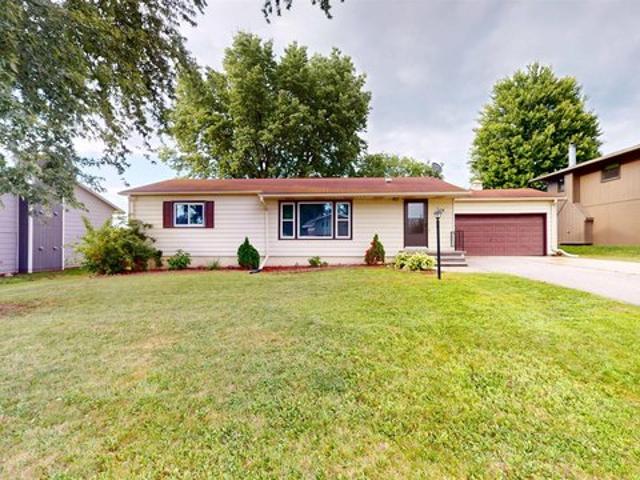 House for sale in Cherokee, Iowa