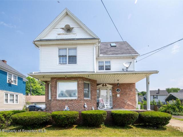 House for sale in Blakely, Pennsylvania