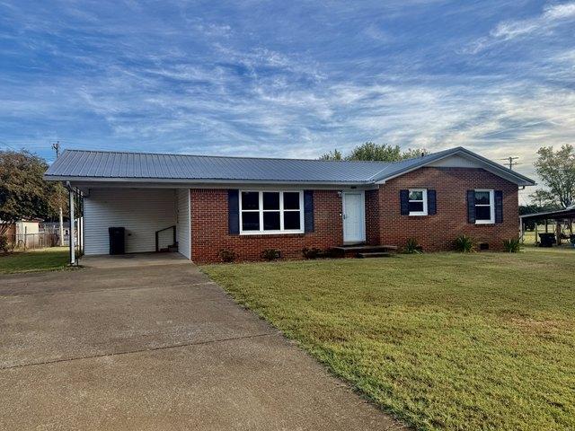 House for sale in Lawrenceburg, Middle Tennessee