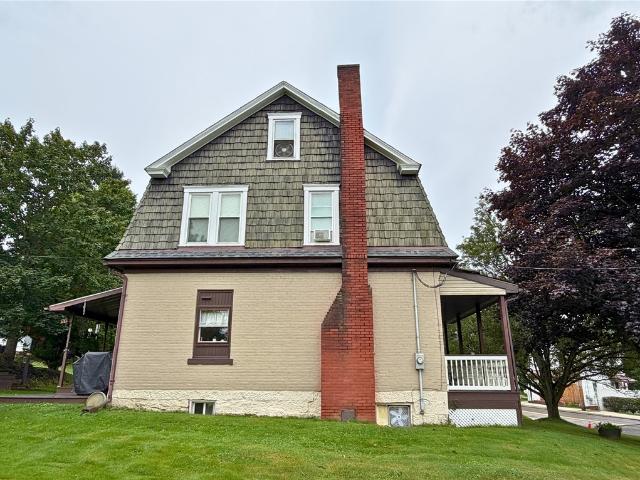 House for sale in Mercer, Pennsylvania