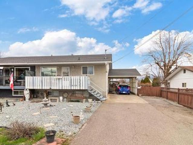 House for sale in Winfield, British Columbia