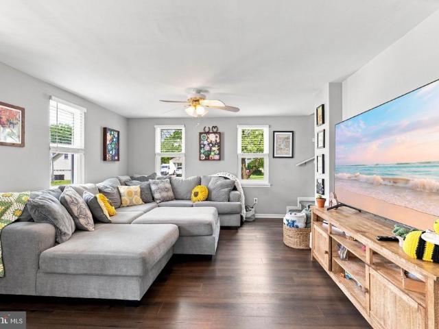 Townhouse for sale in Turnersville, New Jersey