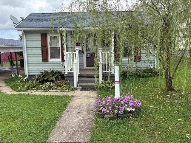 House for sale in Weston, West Virginia