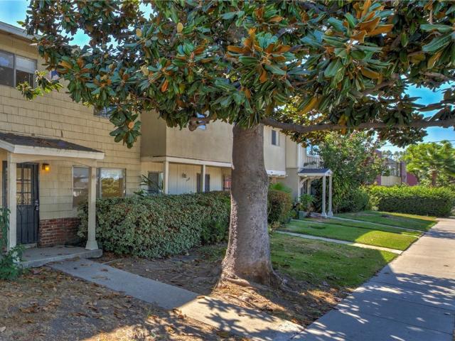Condo for sale in Azusa, California