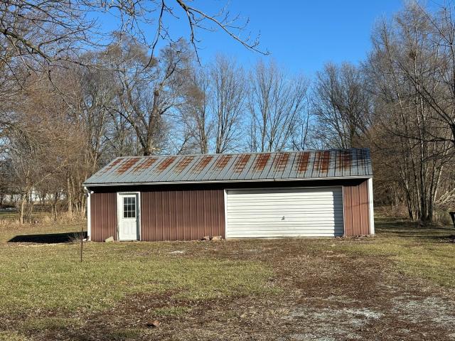 House for sale in Crescent City, Illinois