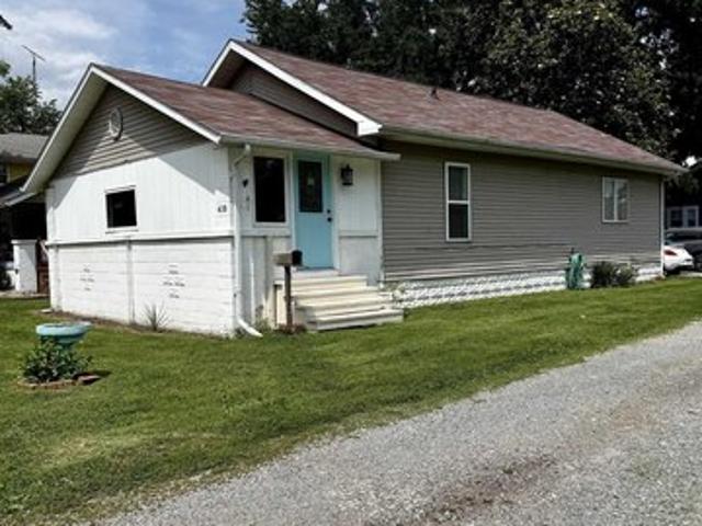 House for sale in Benton, Illinois