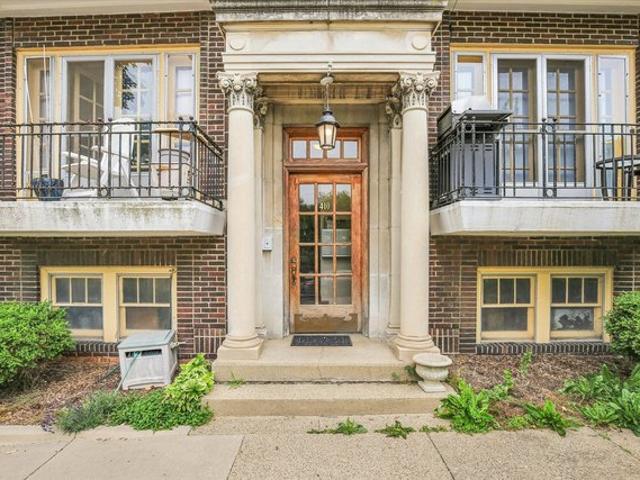 Condo for sale in Champaign, Illinois
