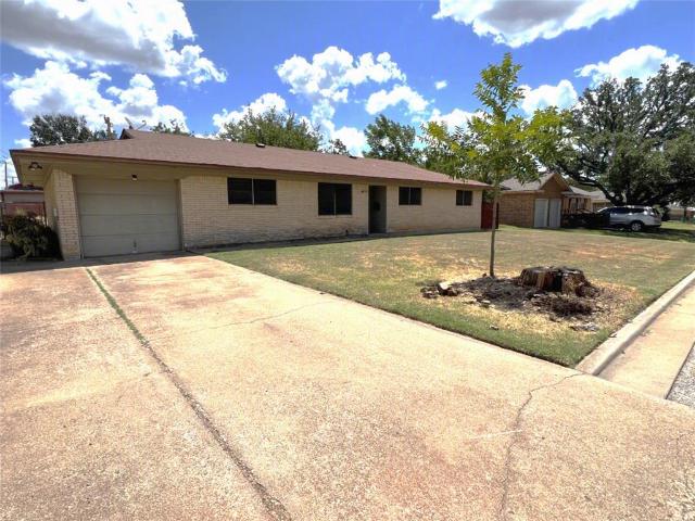 House for sale in Clay, Texas