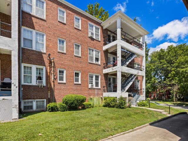 Condo for sale in Champaign, Illinois