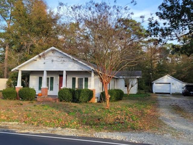House for sale in Burgaw, North Carolina