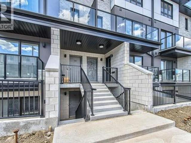 Townhouse for sale in Waterloo, Southwestern Ontario